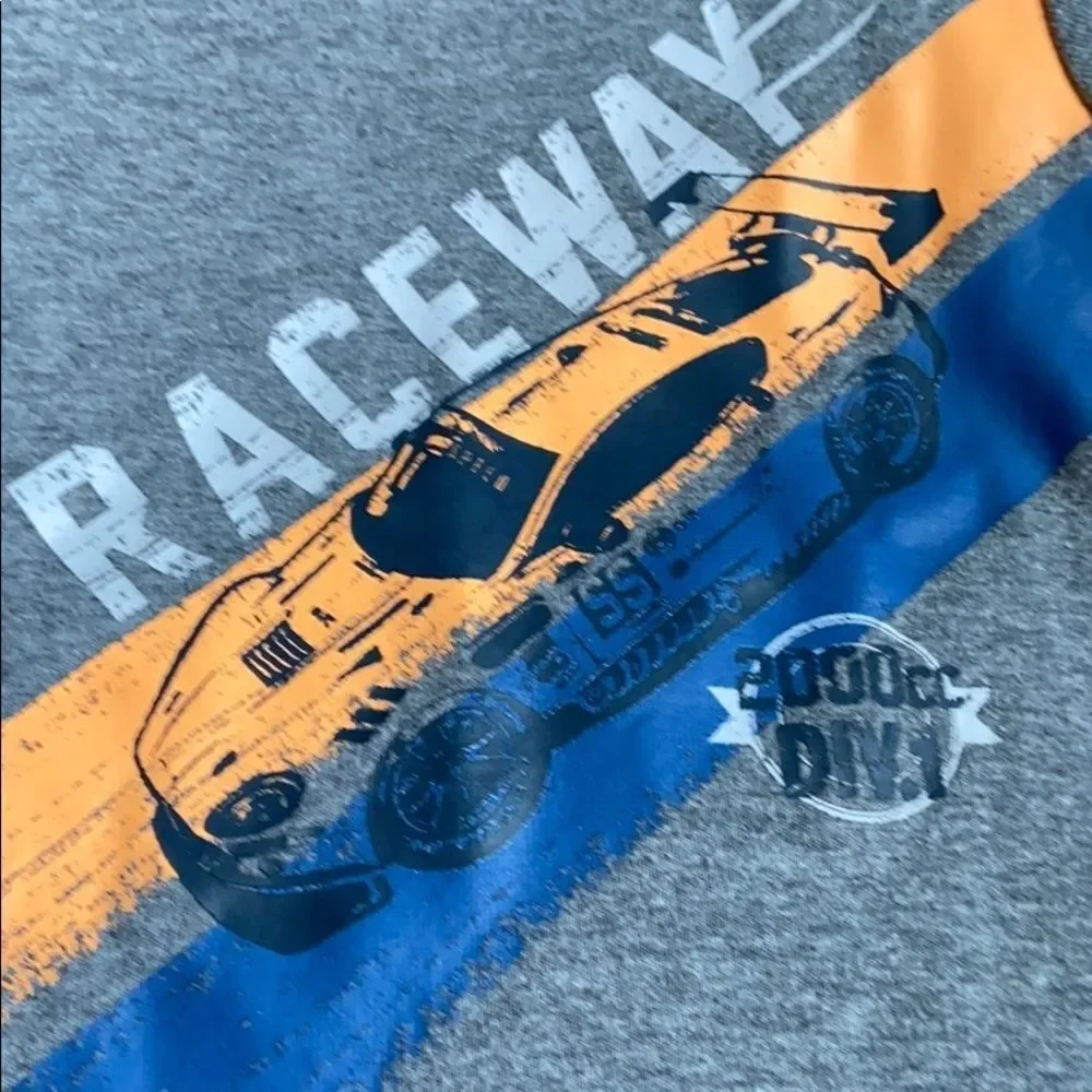 🍭6/$30 OshKosh race car short sleeve tee - 18m